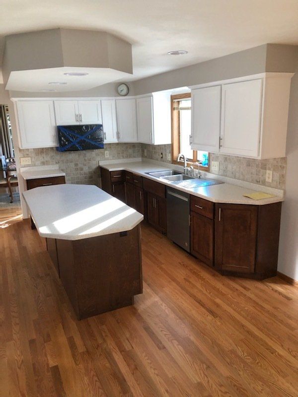 Kitchen cabinets drawers