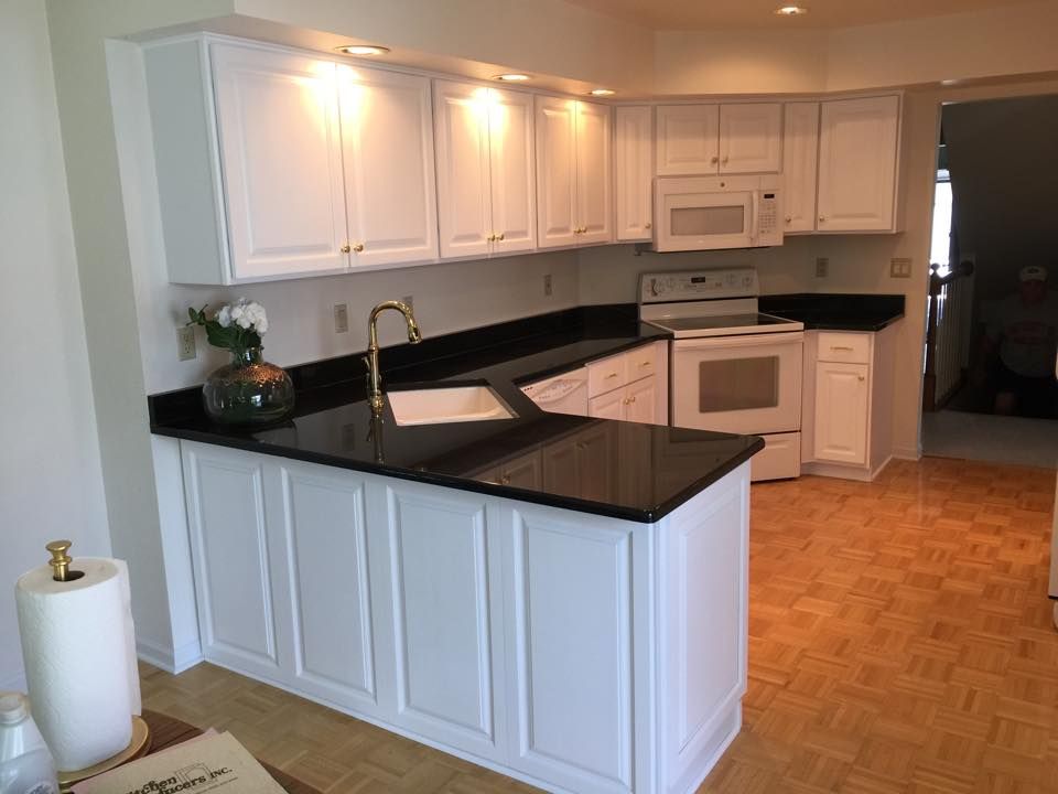 Kitchen cabinets drawers