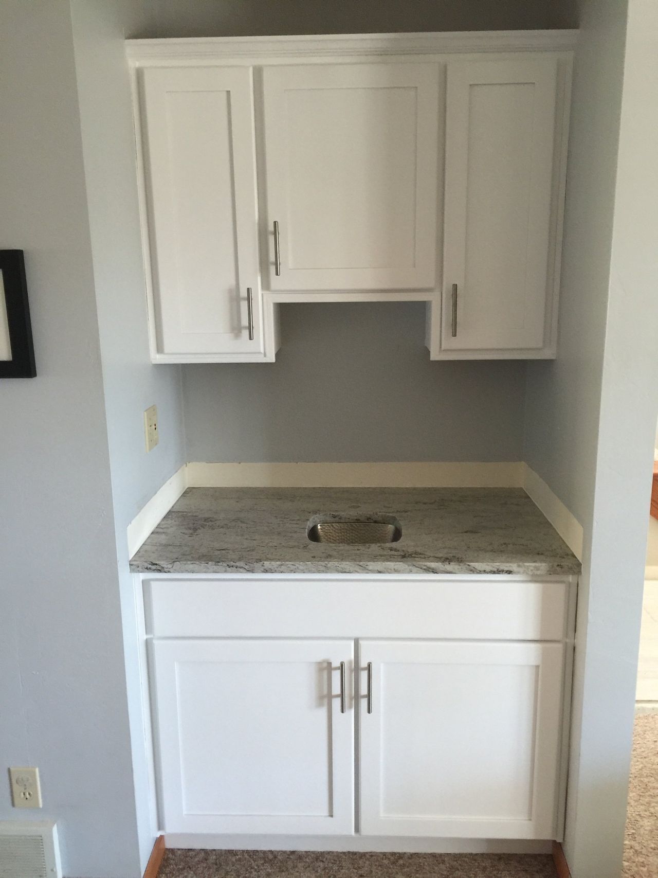 Kitchen cabinets drawers