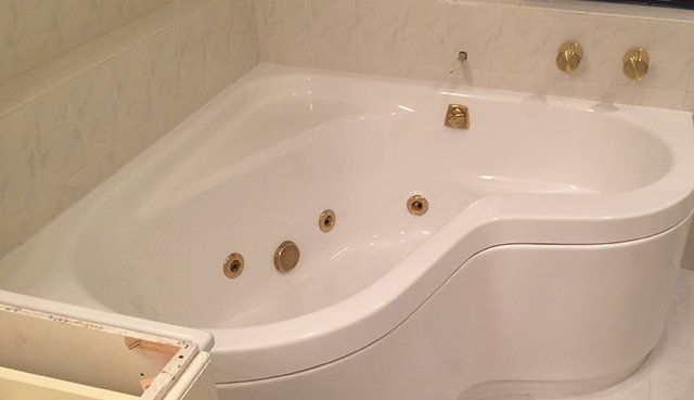 Spa Tub Refinishing: Can You Refinish a Jetted Tub? - Maryland Tub & Tile