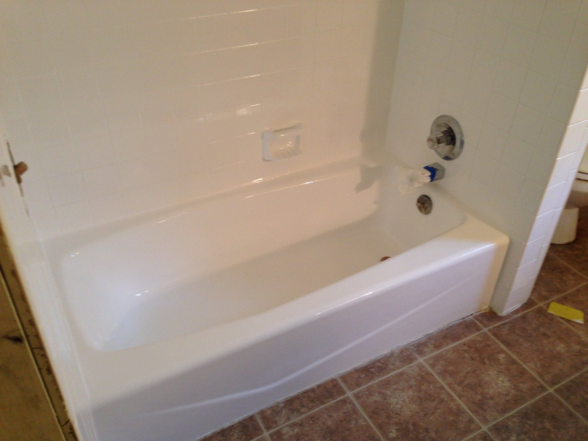 Pallidan Tub Refinishing services