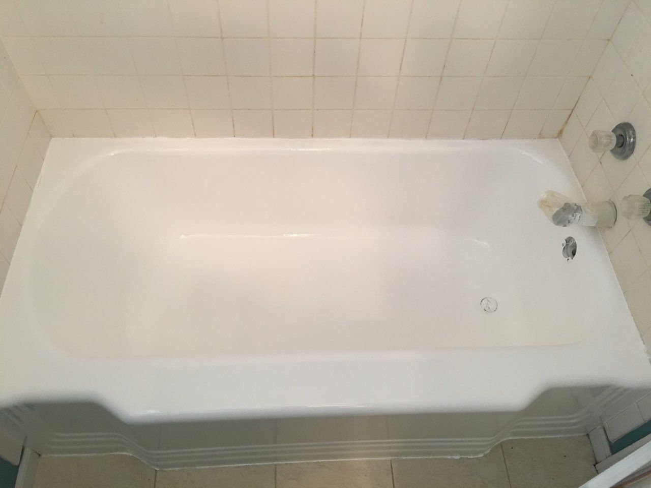 Pallidan Tub Refinishing services