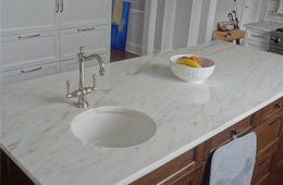 Kitchen sink on countertop