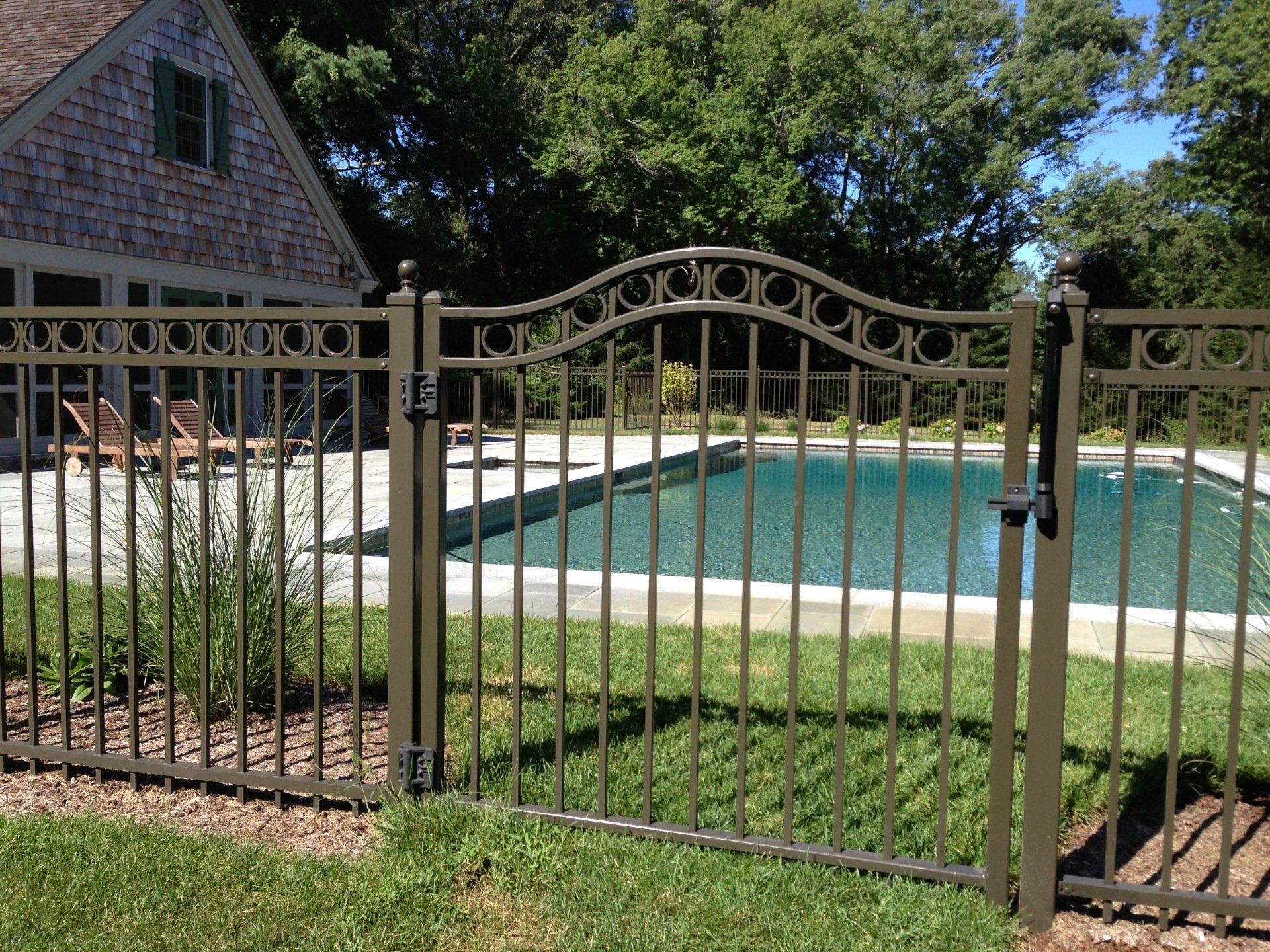 Aluminum Fence Installation photo gallery