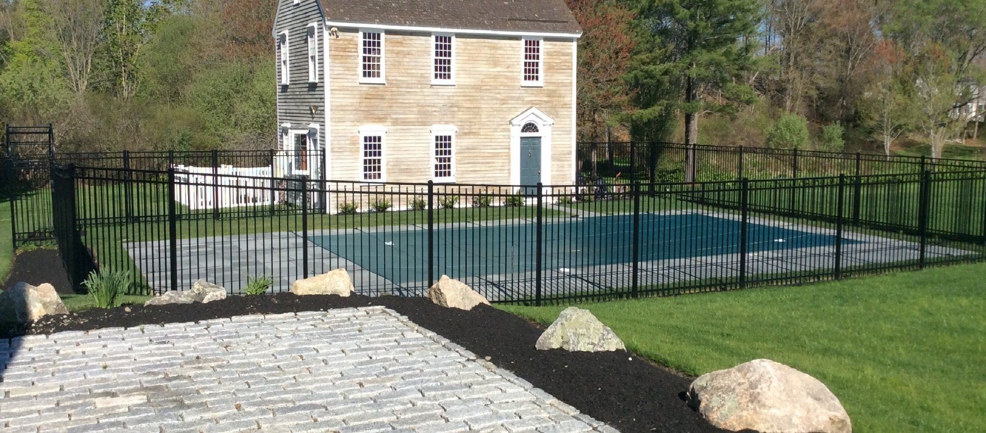 Aluminum Fence Installation photo gallery