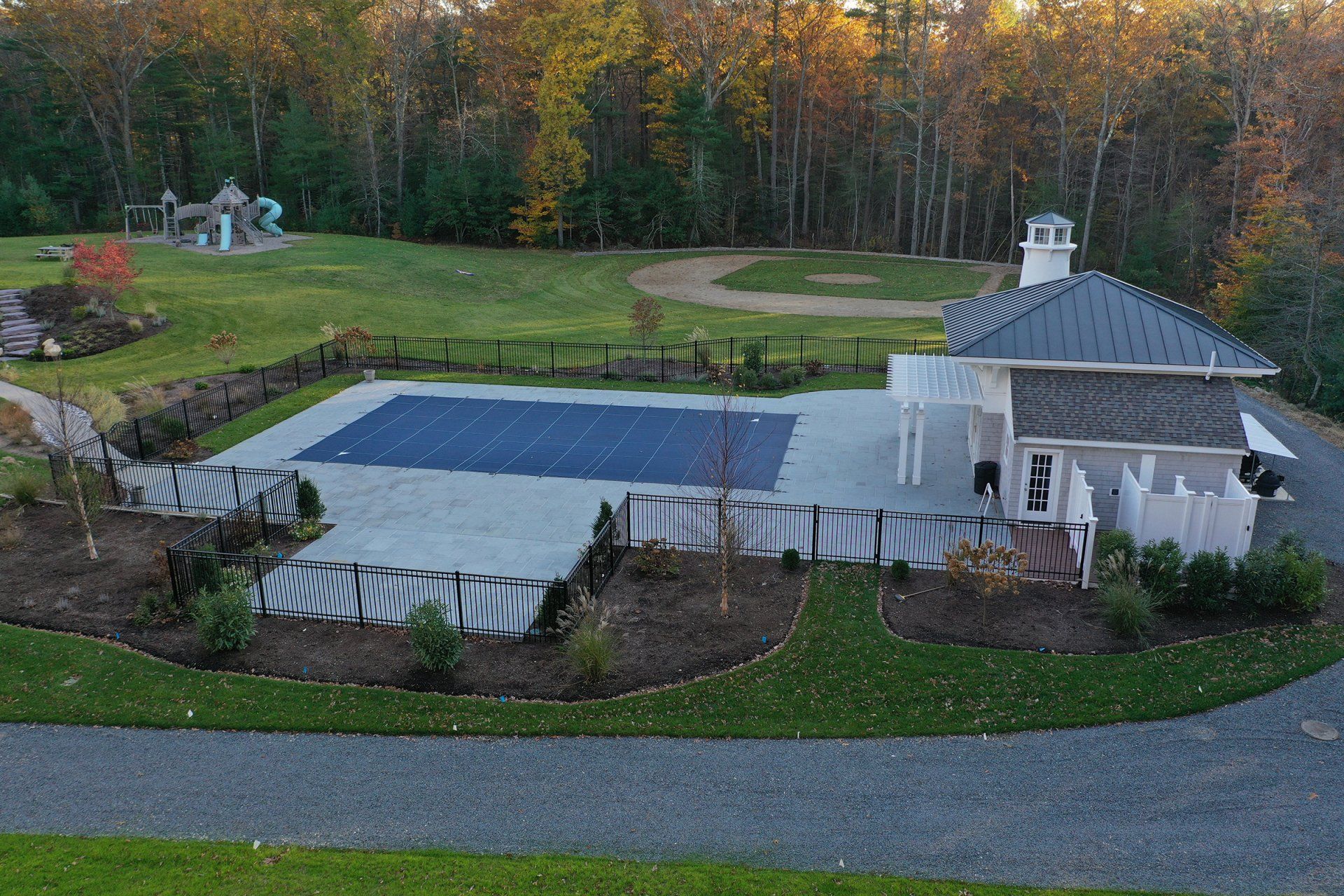 Aluminum Fence Installation photo gallery