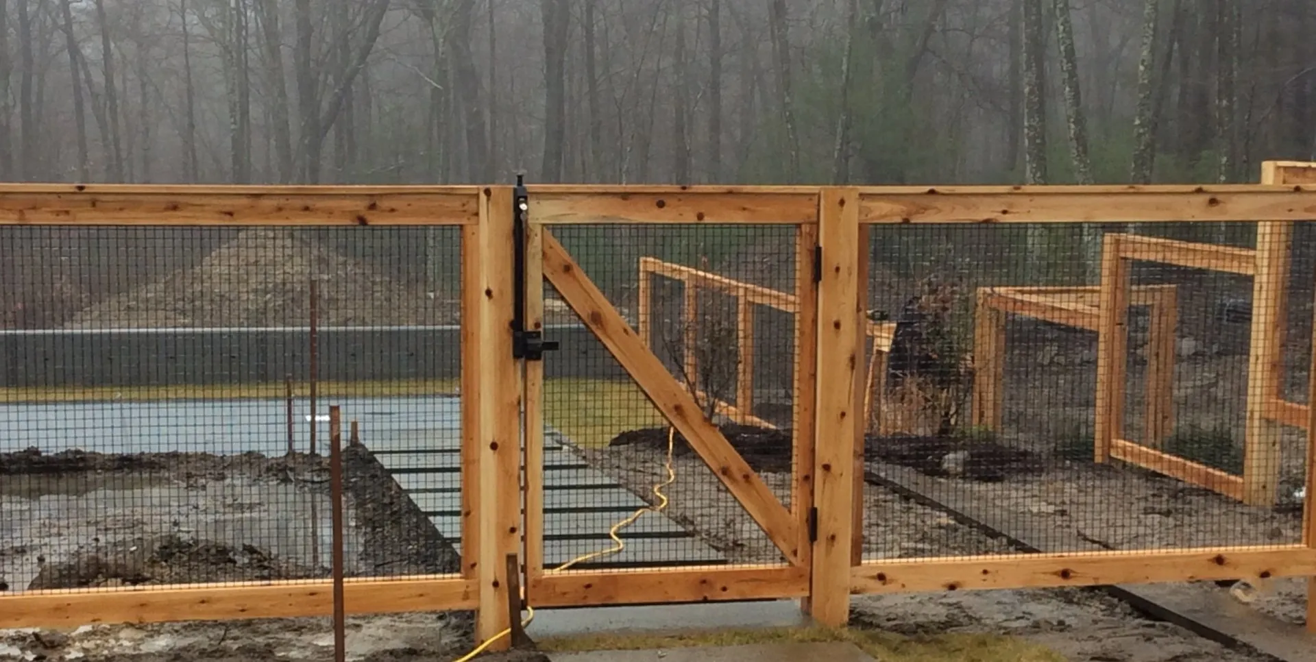 Wood Frame + Wire photo gallery