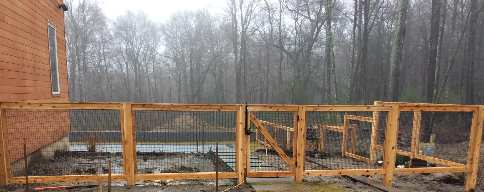 Wood Frame + Wire photo gallery