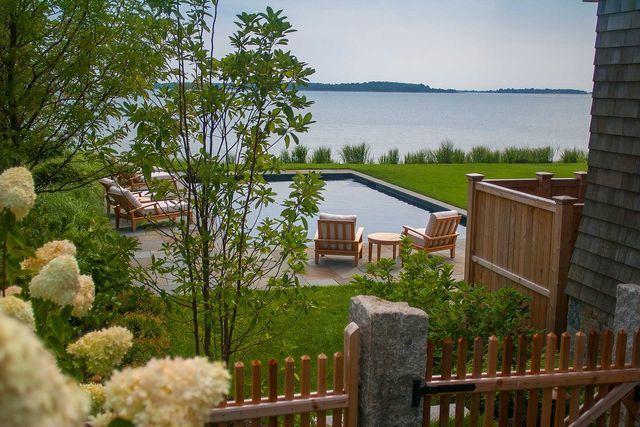 Armstrong Fence Inc photo gallery