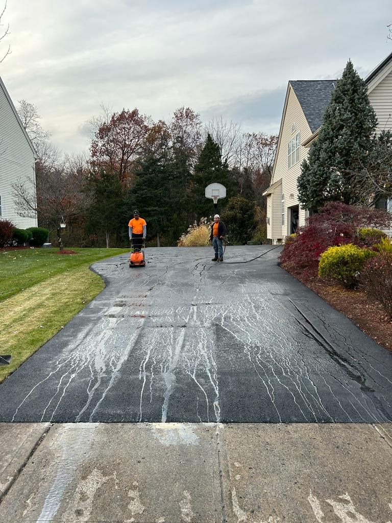 On-going asphalt paving
