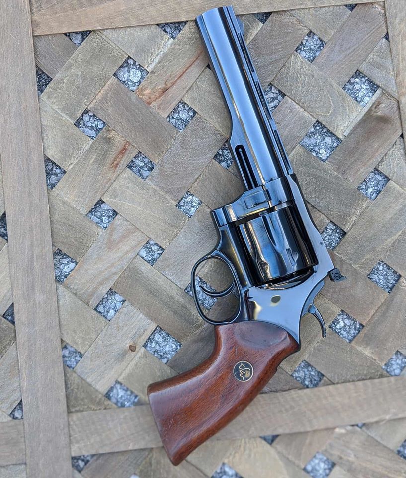 Master Blue  Dan Wesson
