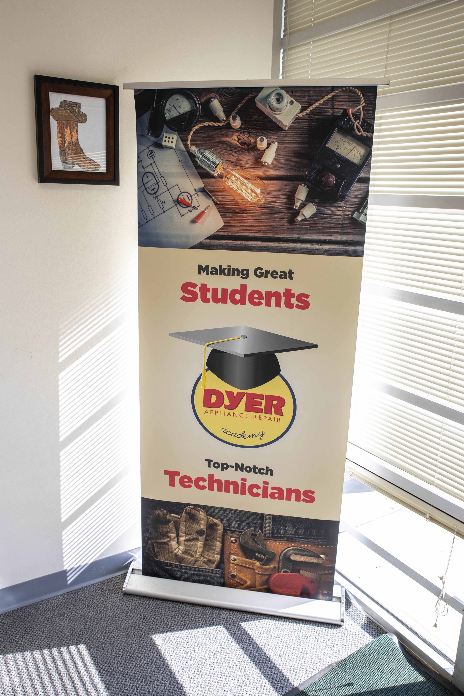 Banner ad for Dyer Tech Institute: 