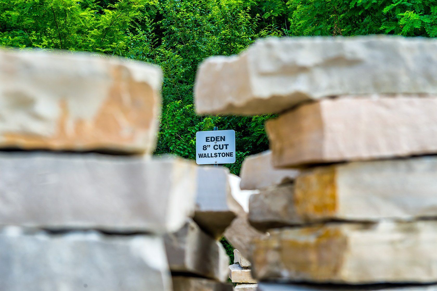 Decorative wallstone