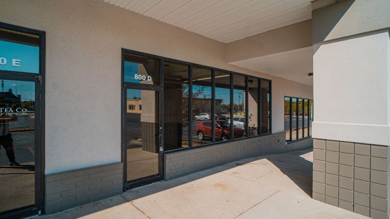 838 S. Glenstone, Springfield, MO Retail Rental Space