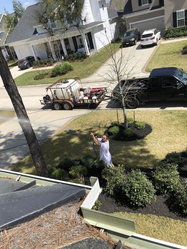 Pressure Washing and Window Cleaning