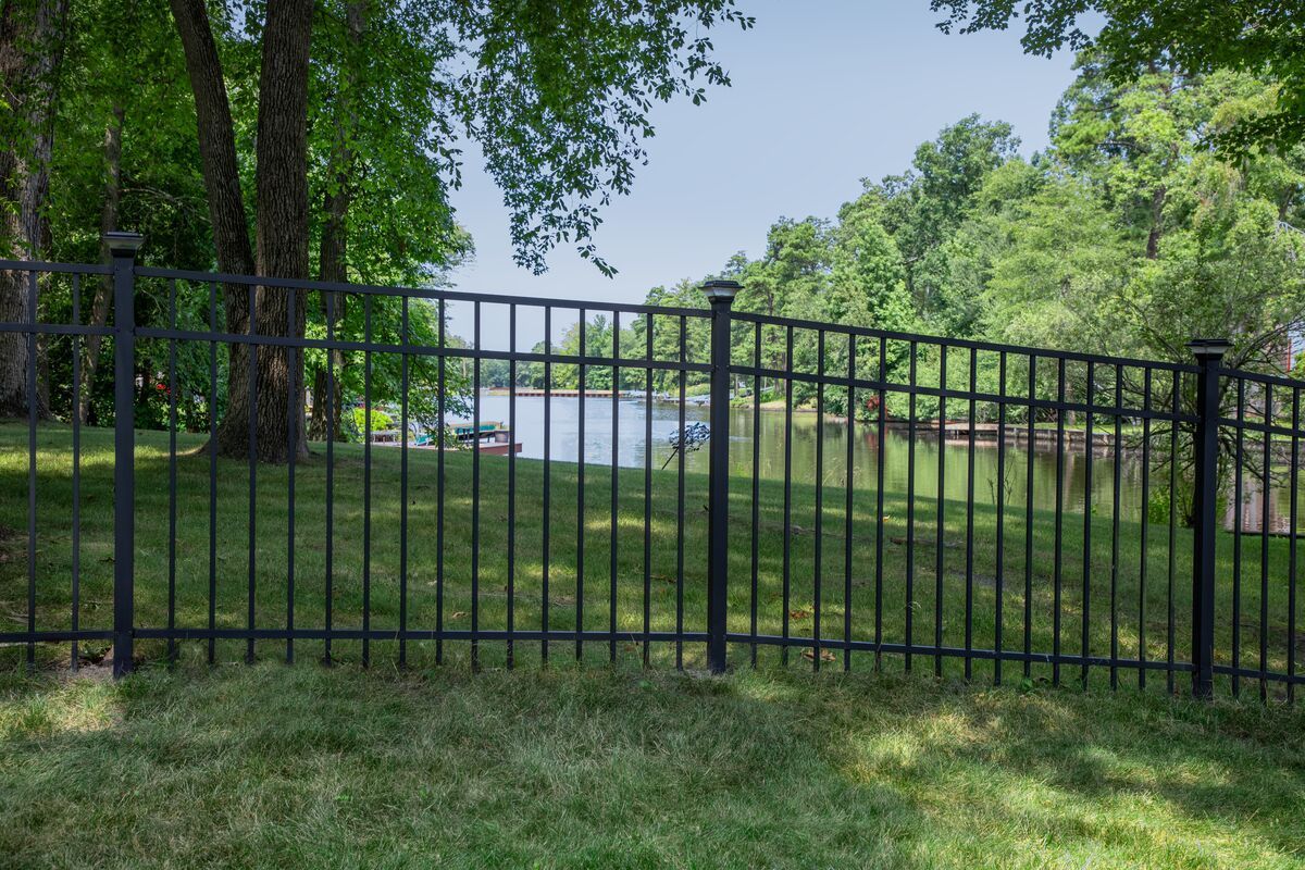 Metal fencing