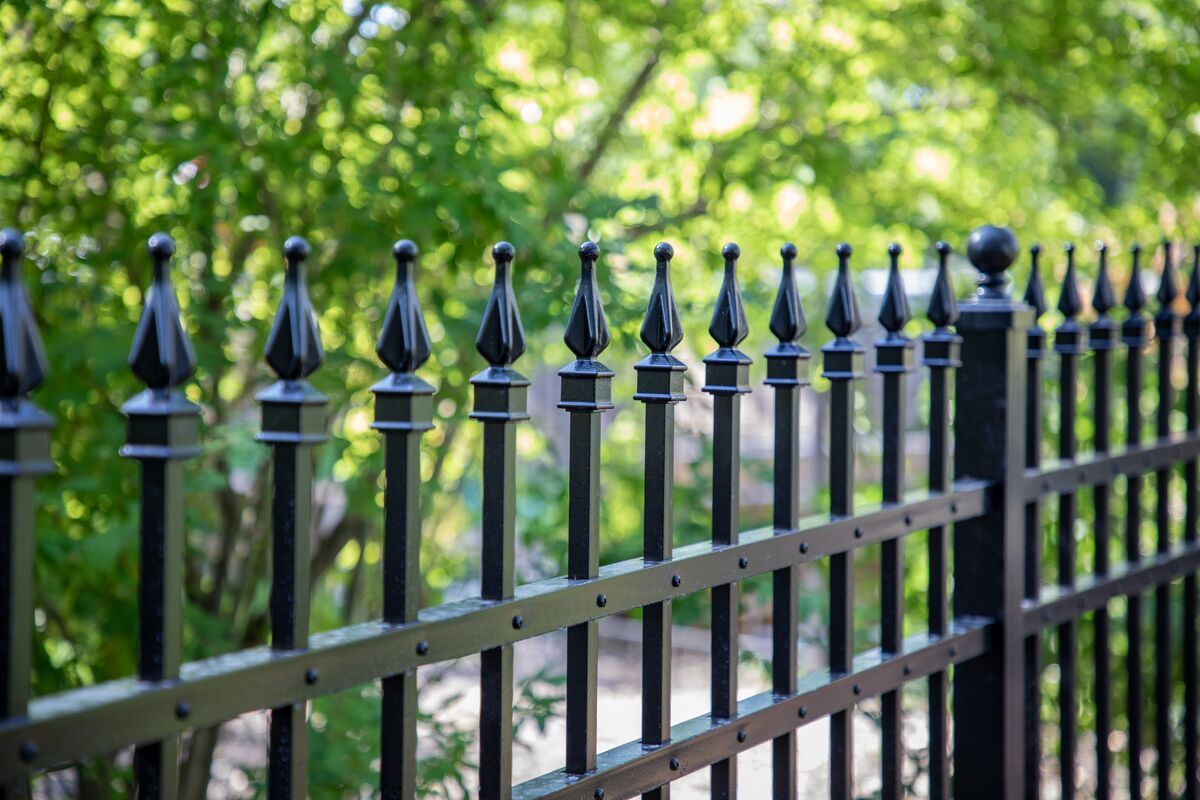 Metal fencing