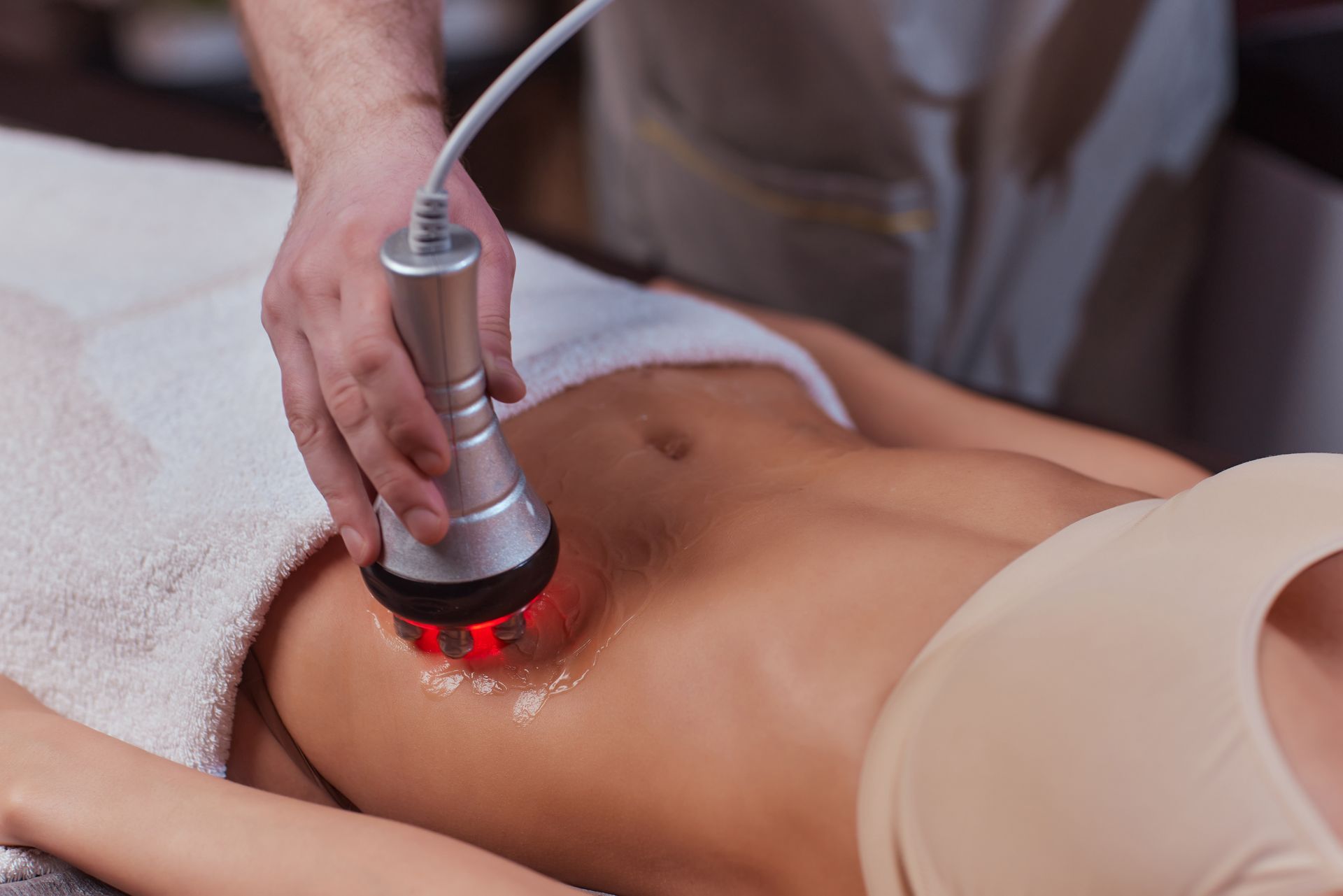 An ultrasonic cavitation procedure to remove fat