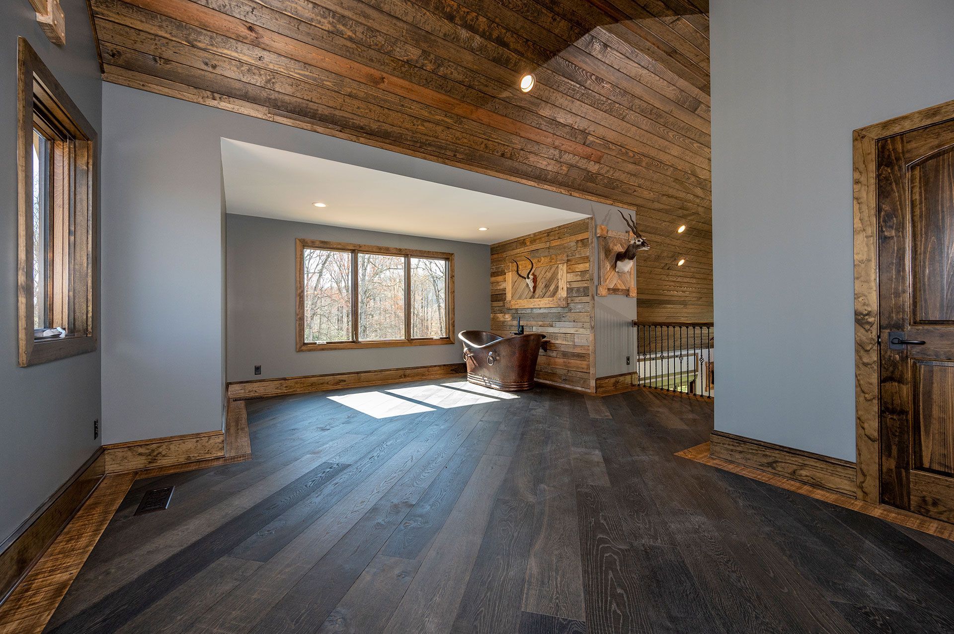 Stanley project - spacious second floor living area