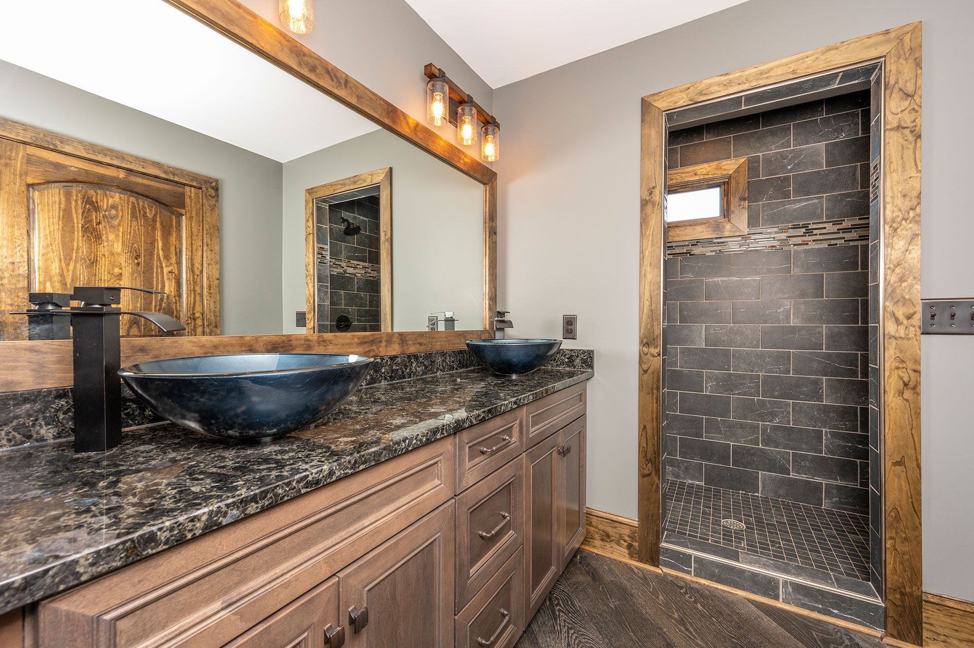 Stanley project - stylish bathroom