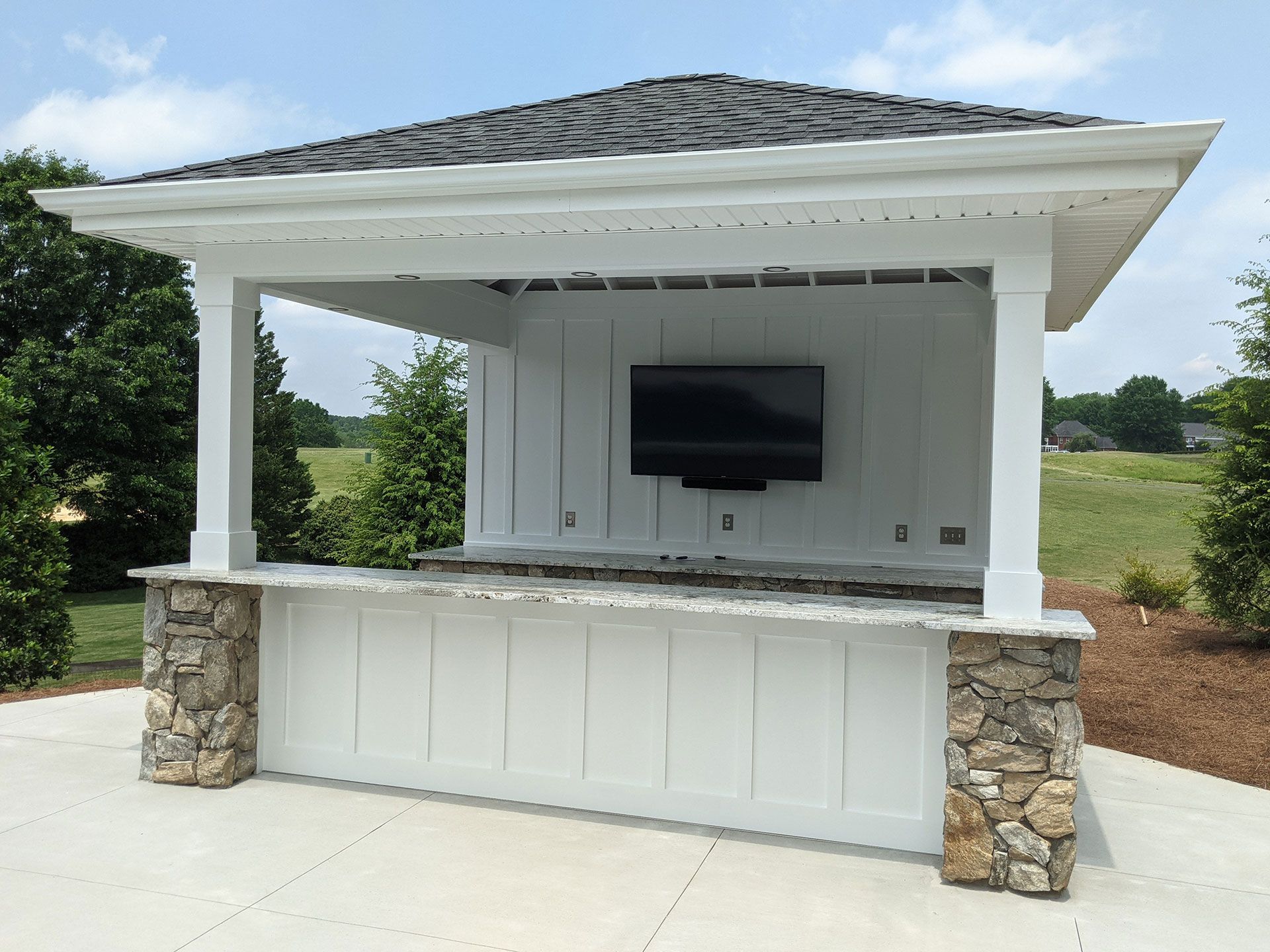 Crutchfield project - kitchen gazebo with TV