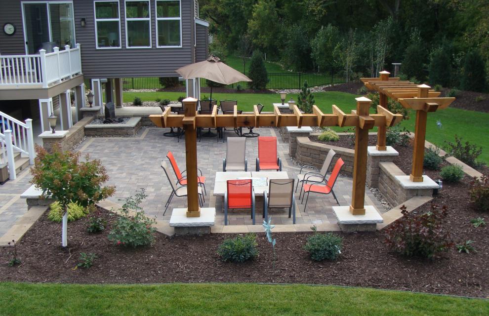 Lee residence landscaping