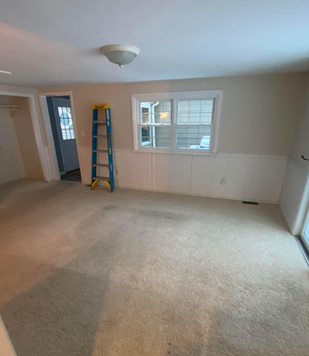 there is a ladder in the middle of the room