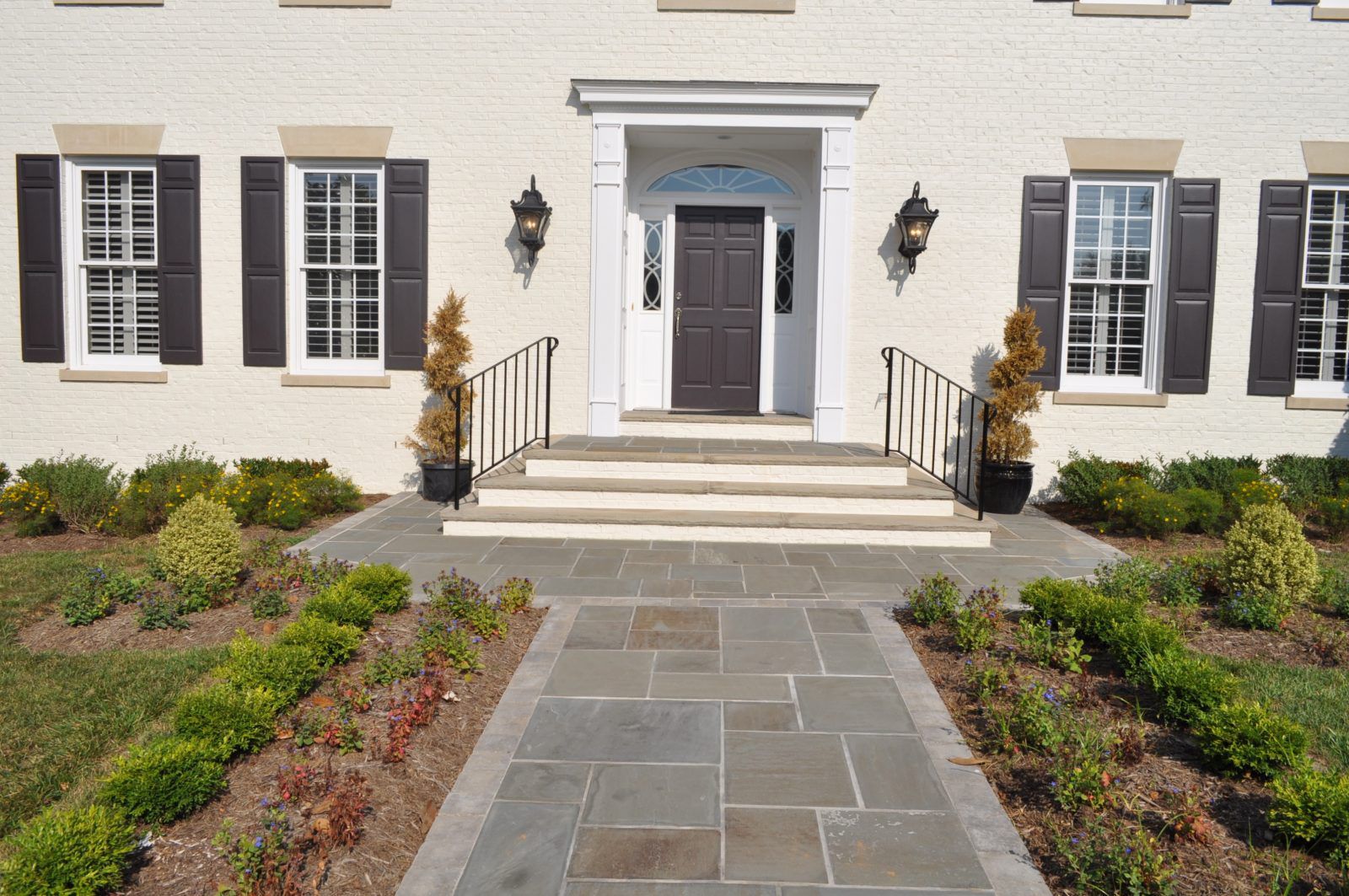 Landscaping and hardscaping services
