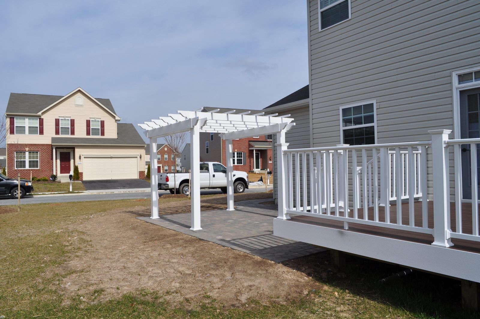 Outdoor structure