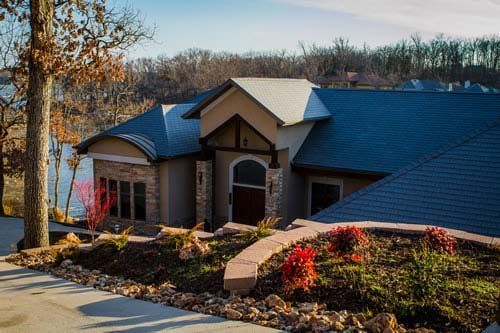Residential and Commercial Roofing Projects