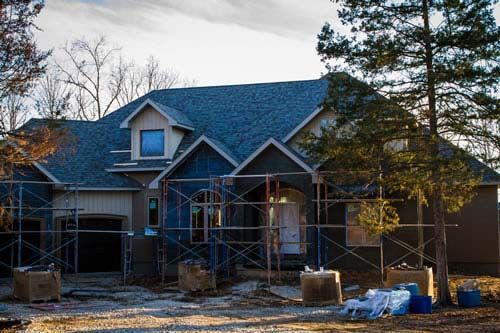 Residential and Commercial Roofing Projects