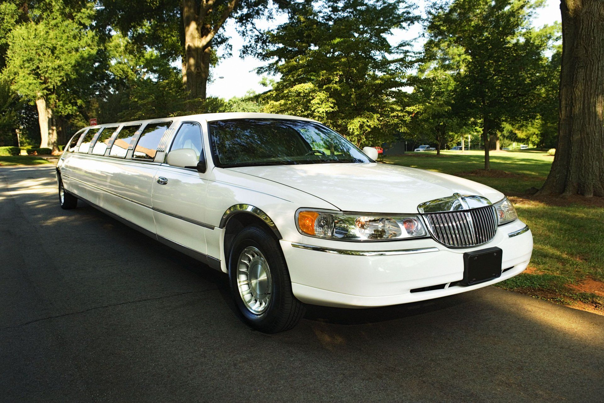 Limo Company | Al's Luxury Limousine Service | Rhode Island