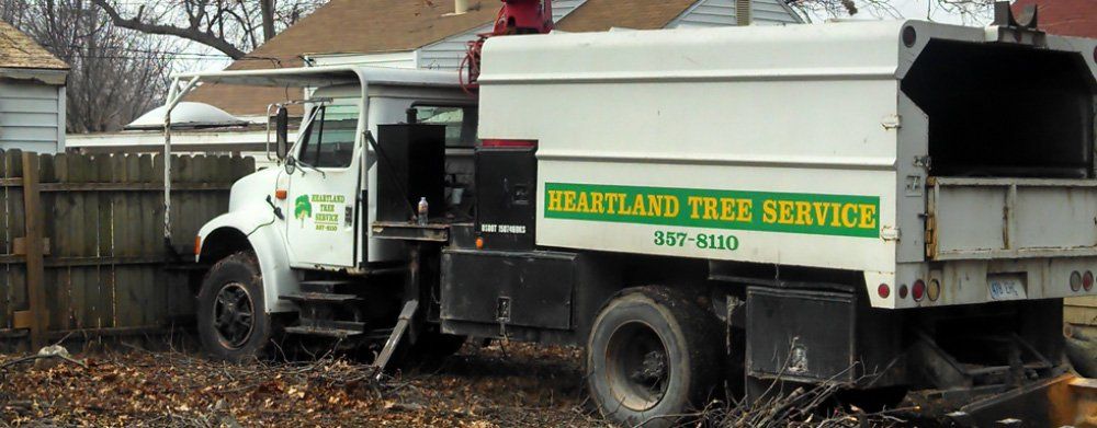 Tree service truck