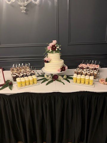 Deep red and blush full setup