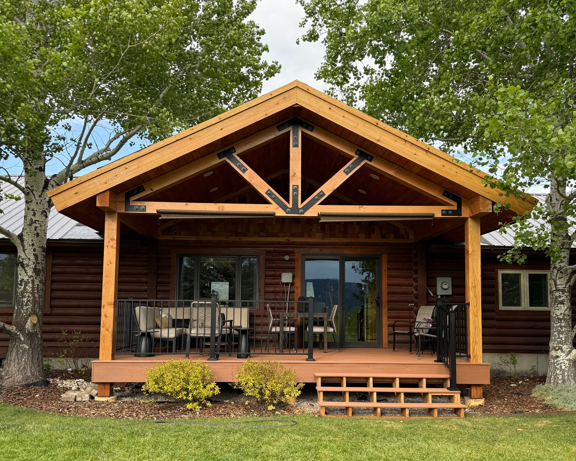Decks And Design Inc.