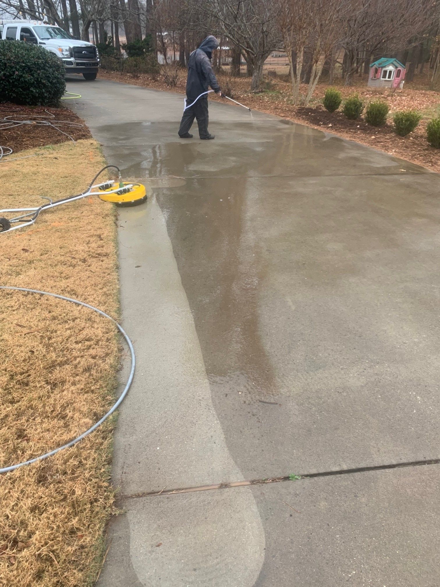 Pressure washing services