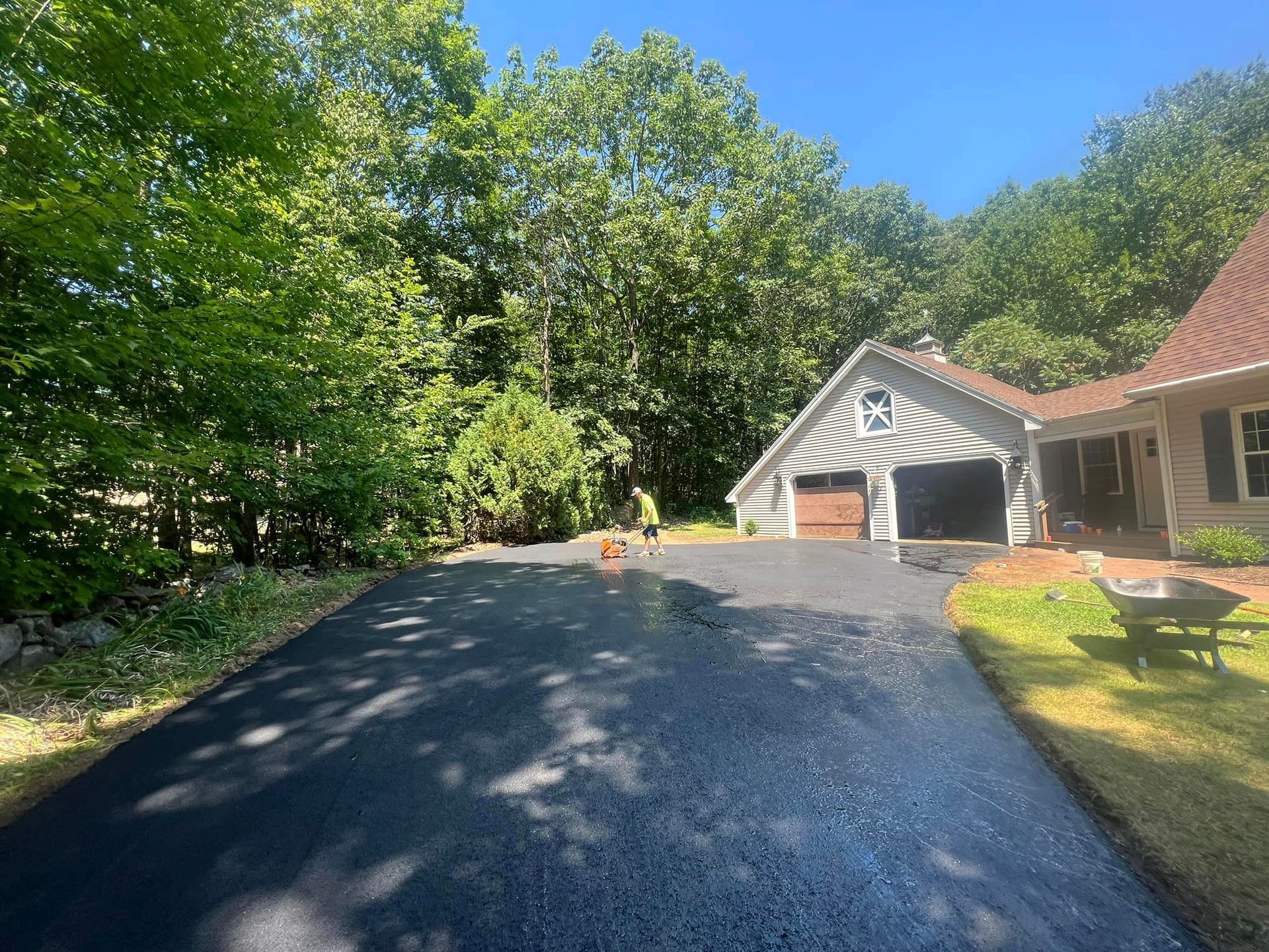 Driveway asphalt paving