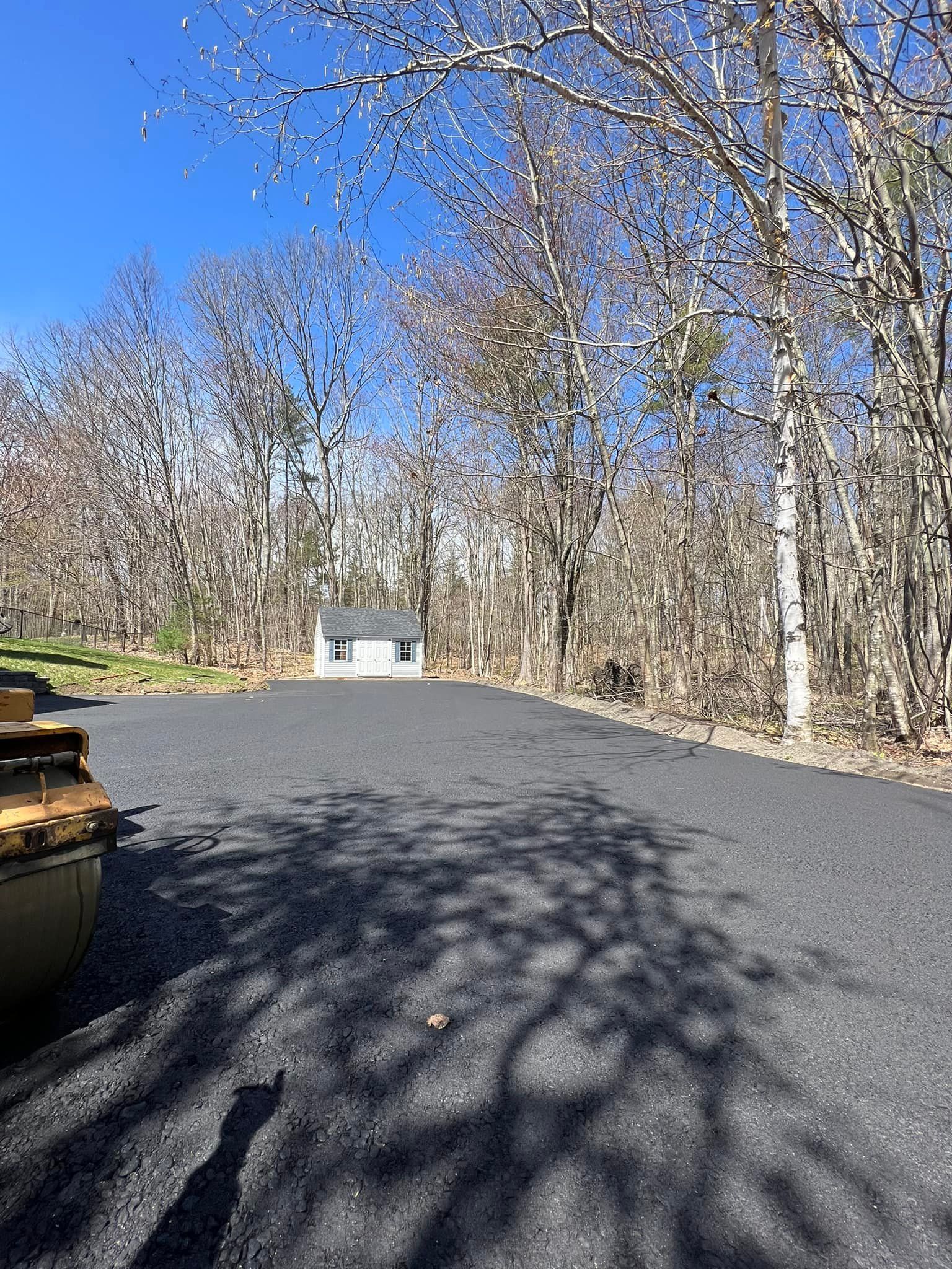 Driveway asphalt paving