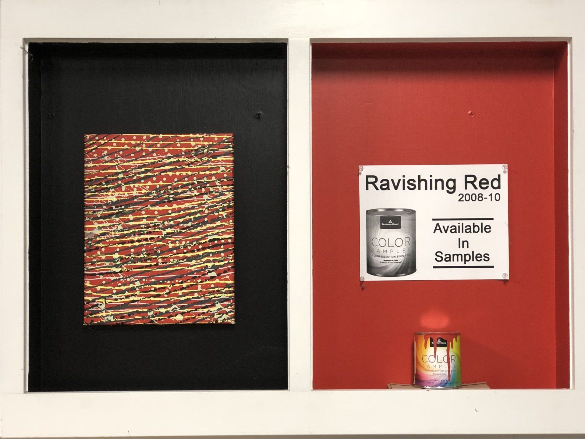 A sign that says ravishing red on it