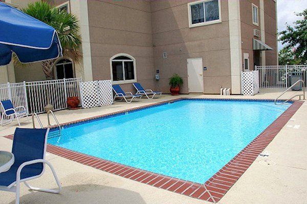 Commercial swimming pool