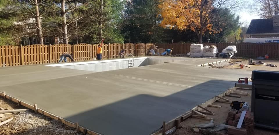 Inground swimming pool