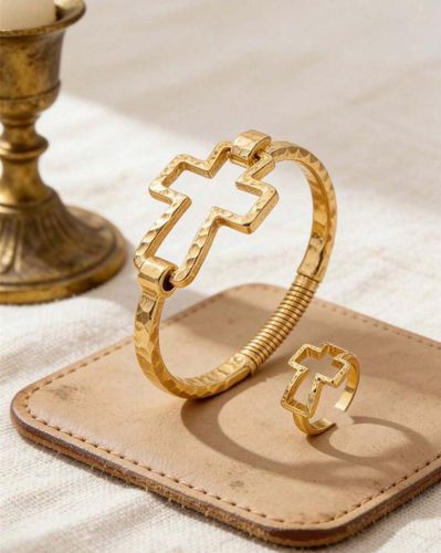 Fashionable accessories