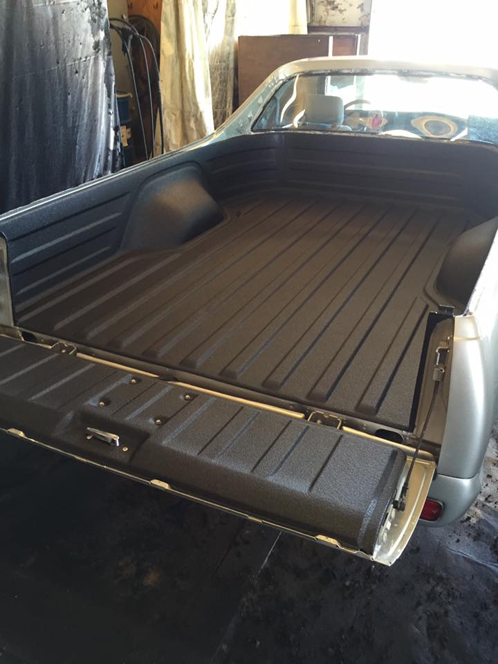 Truck bed liner