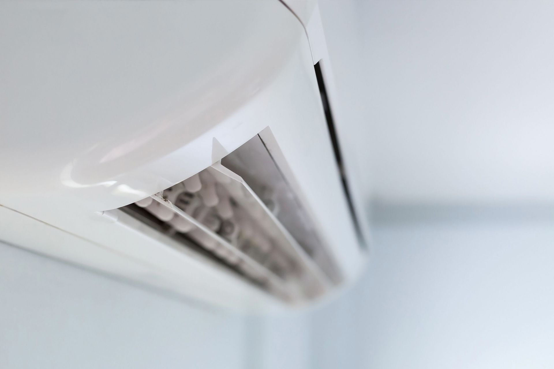 Split-type AC