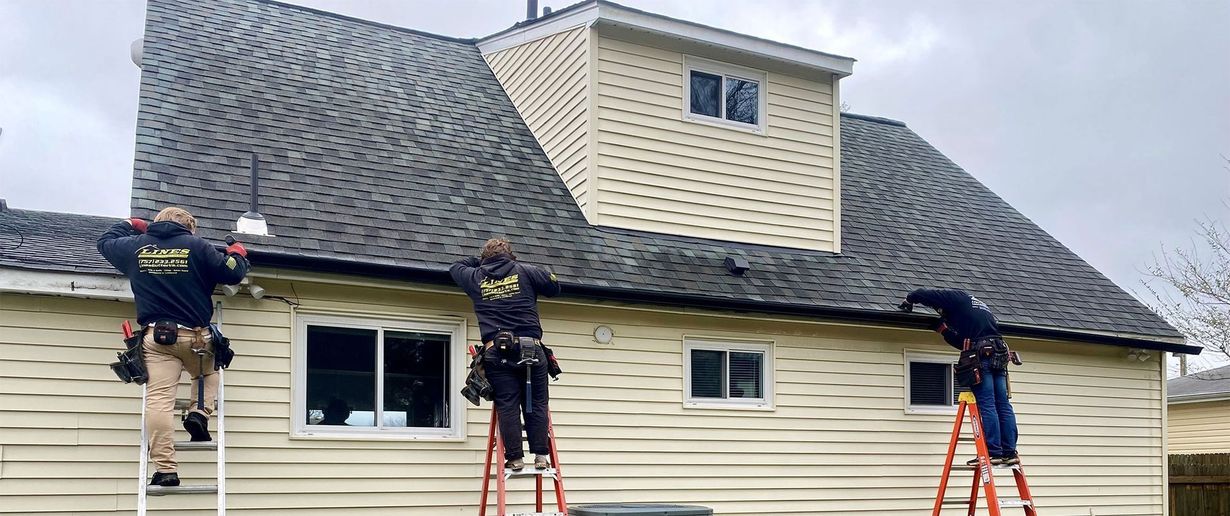 Lines Seamless Gutter Inc