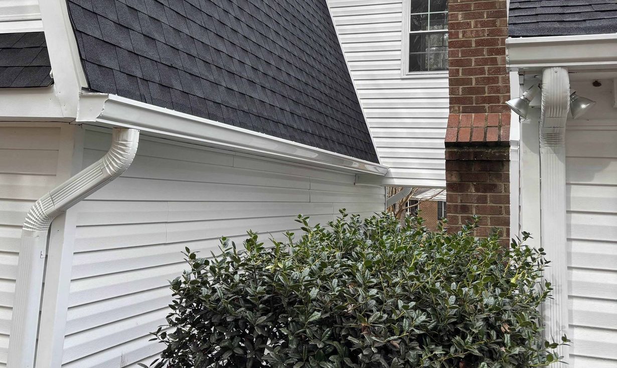 Lines Seamless Gutter Inc