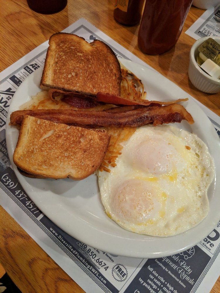 Breakfast Places Naples, FL | Bernie's City Diner