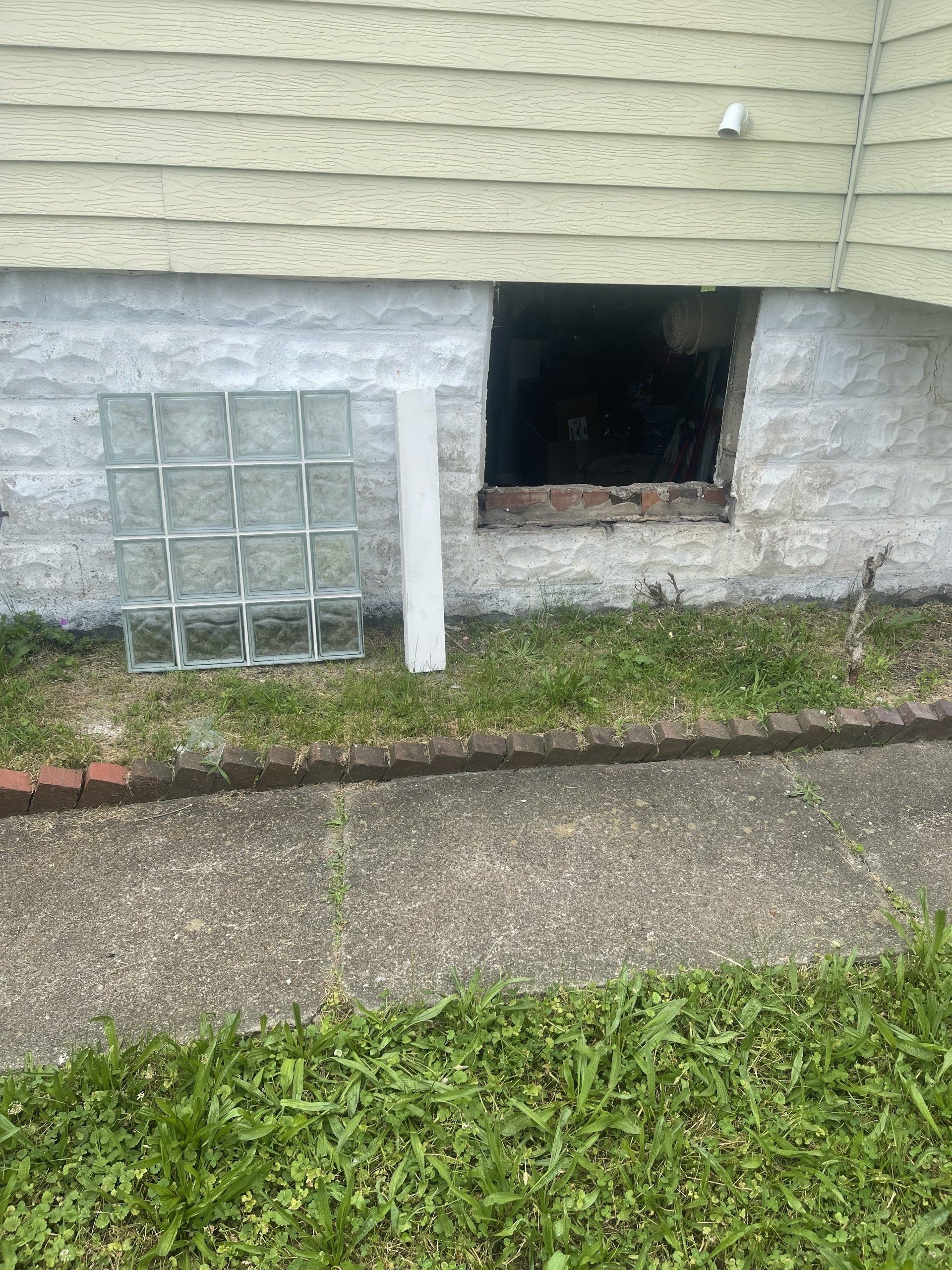 A window to be updated with new glass block