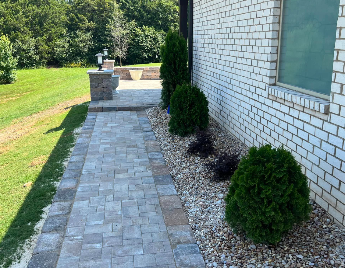 Side of house landscape