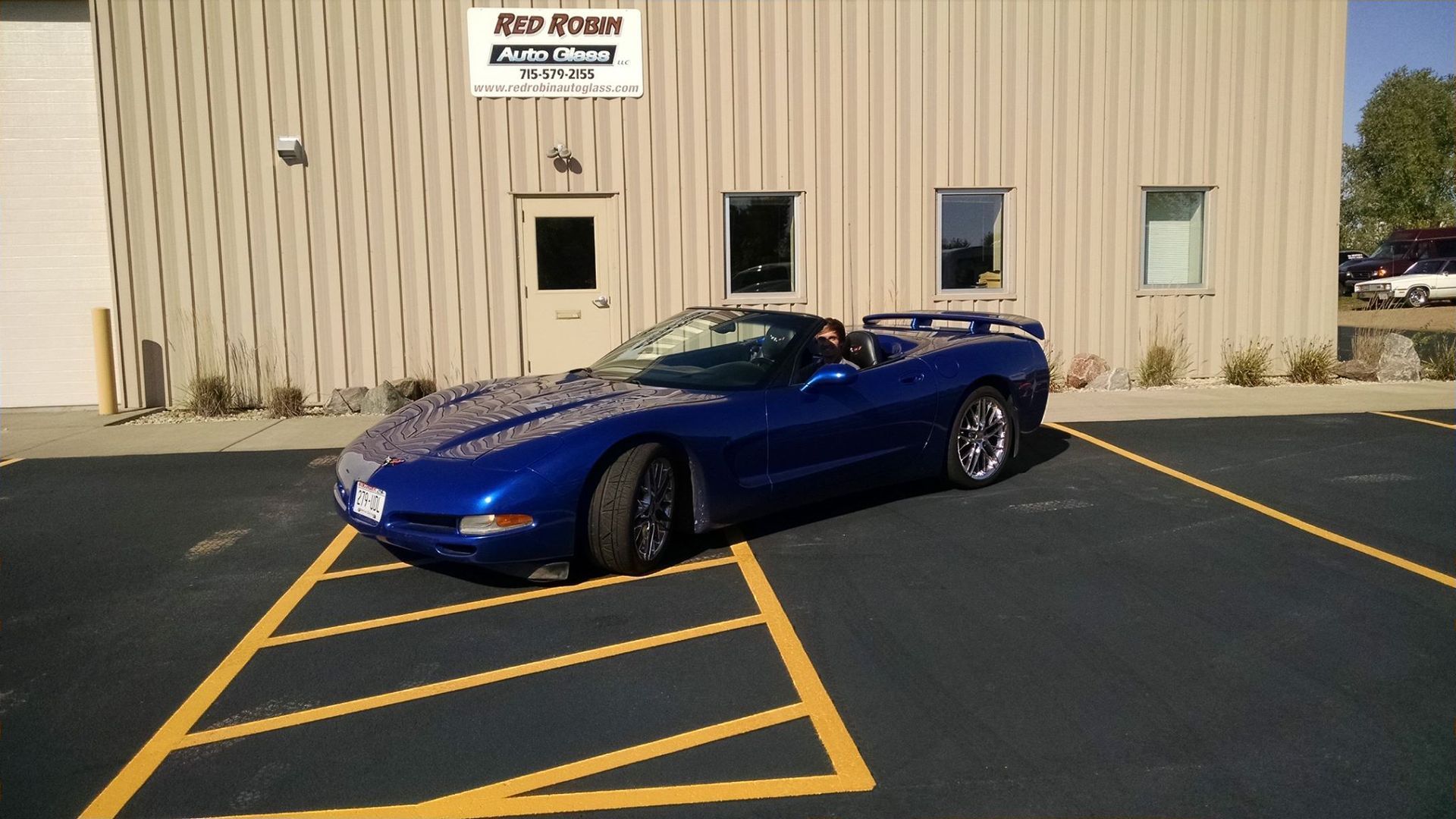 Red Robin Auto Glass LLC recent project